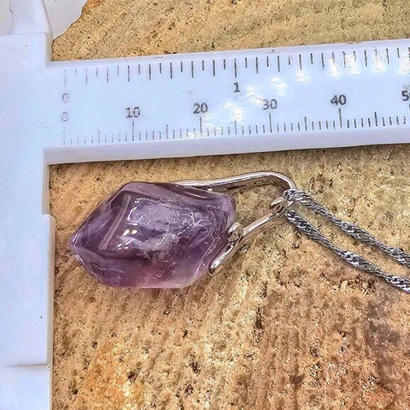 Nature Lavender Amethyst Polished Tooth Silver Leaf Pendant Necklace - Picture 10 of 10